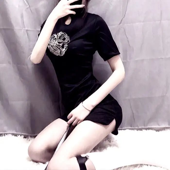 来路不明的神秘女友 在线观看